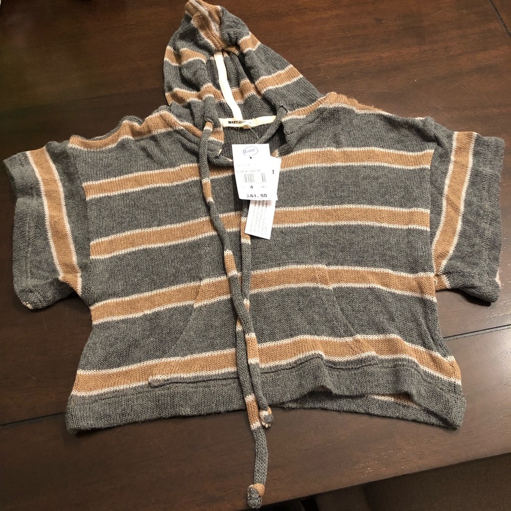 LA Made sweater NWT